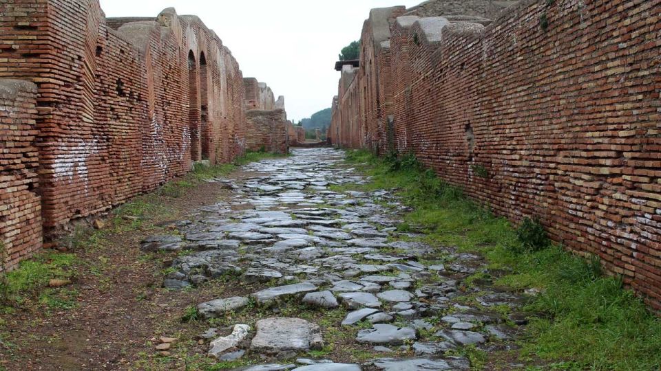 Ostia Antica Small Group Tour - Language Options and Tour Highlights