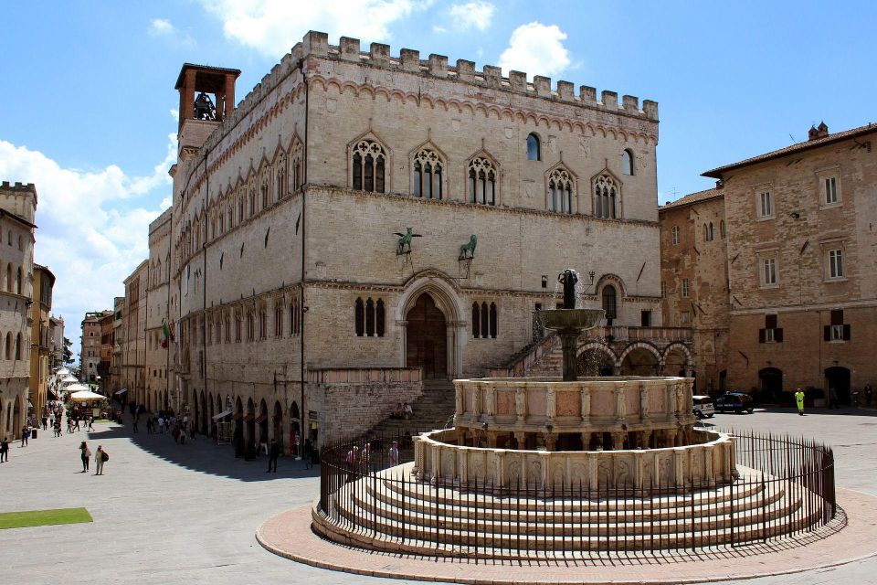 Perugia Private Guided Walking Tour - Highlights