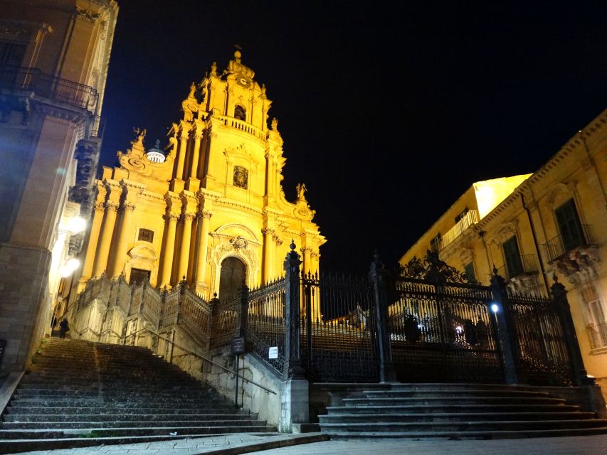 Ragusa Ibla: Walking Tour With Local Guide - Activity Description