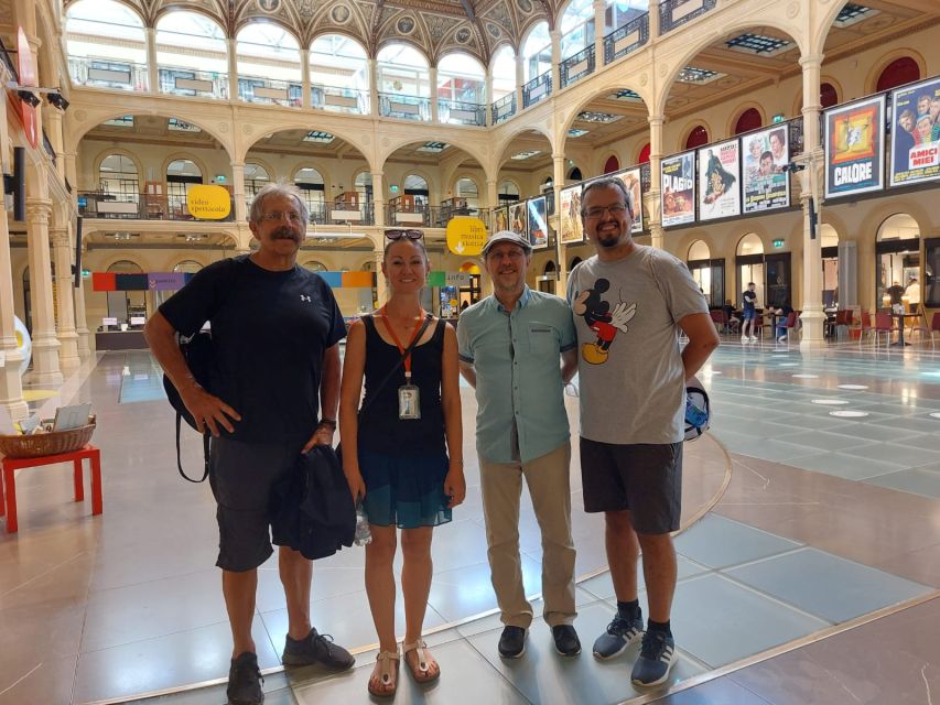 Bologna: Private Guided Walking Tour in German - Cancellation Policy