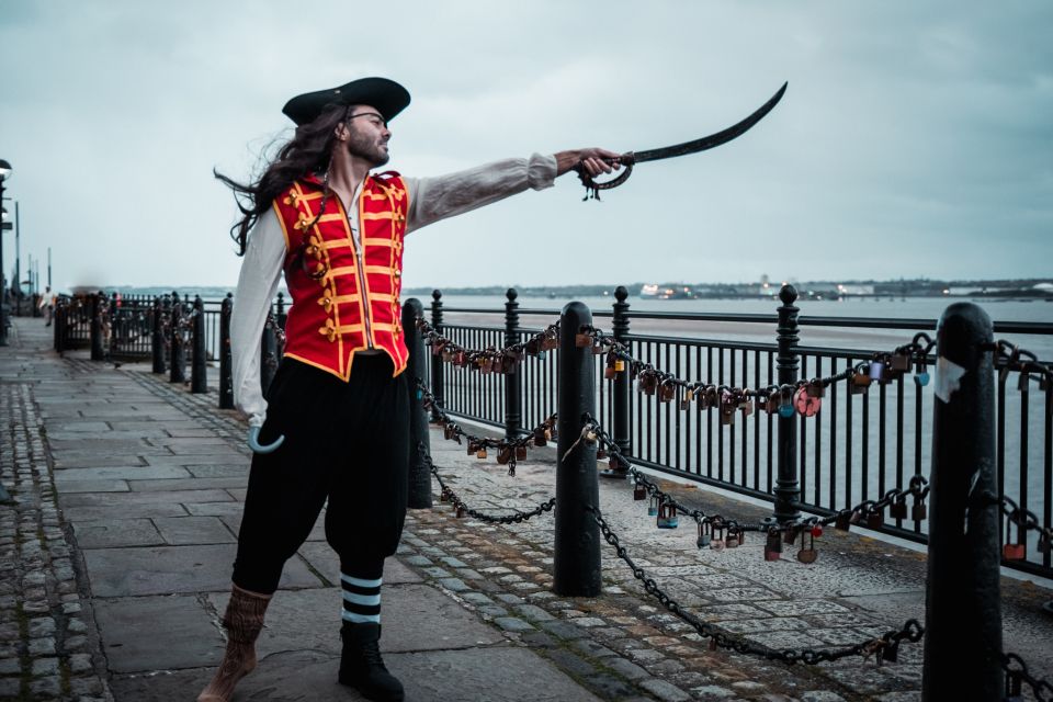 Liverpool: Pirate Pub Crawl & Boat Tour - Itinerary