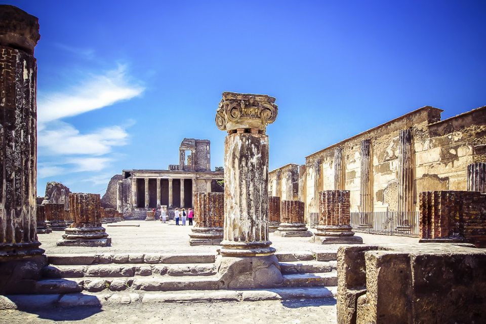 Pompeii: Ruins Private Tour With Skip-The-Line Entry - Inclusions and Access Details