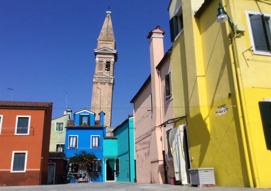 Venice: Mazzorbo, Burano and Murano Island Walking Tour - Common questions