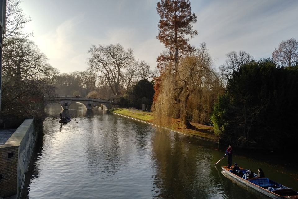 Cambridge: Self-Guided Smartphone Treasure Hunt - Inclusions and Important Information