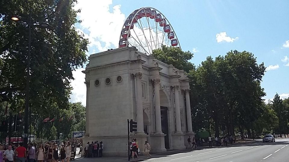 Uncover the Charms: A Self-Guided Audio Tour of Royal Parks - How the Tour Works