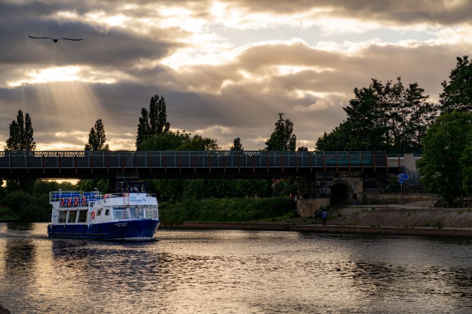 York: River Ouse Early Evening Cruise - Tour Guide and Accessibility