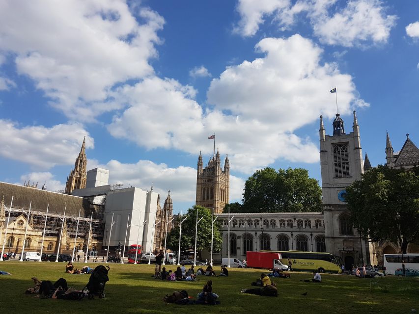 London: Wimbledon Tennis Club and Westminster Walking Tour - Customer Reviews