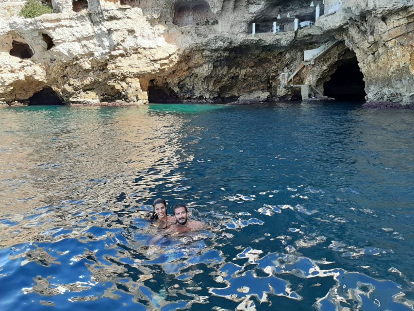 Polignano a Mare: Boat Tour With Prosecco and Snacks - Meeting Point & Booking