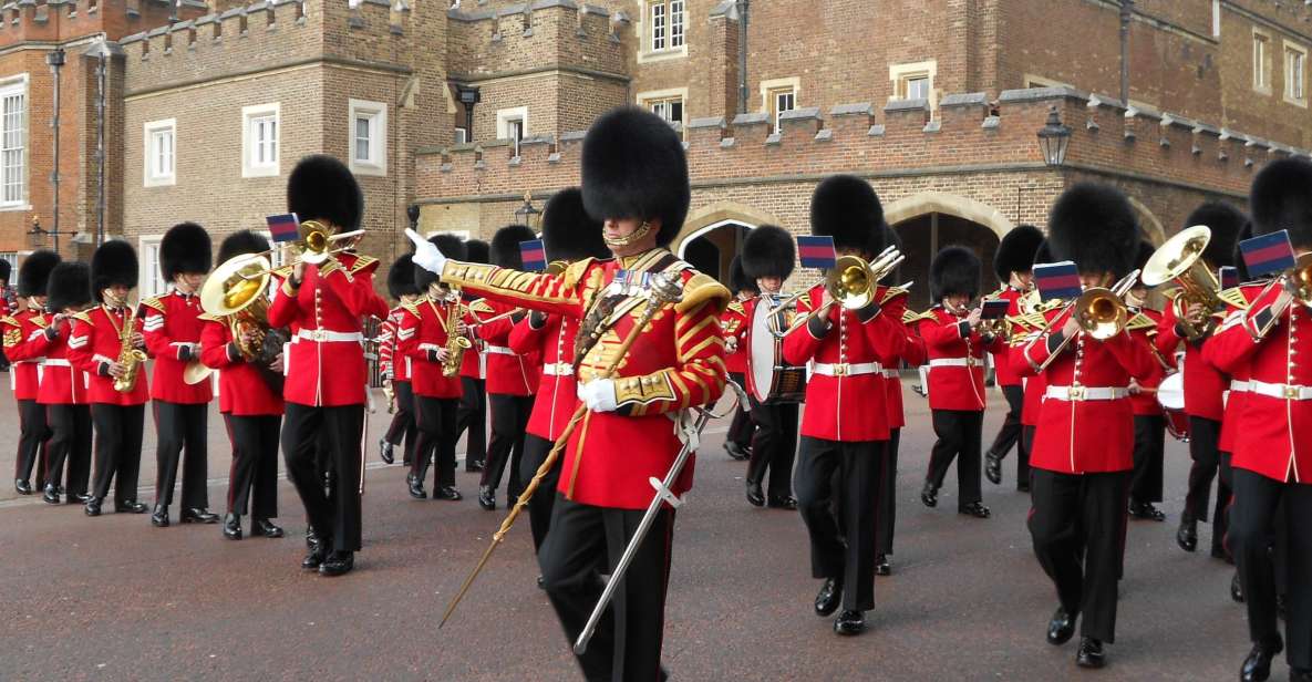 London: Changing of the Guard Walking Tour - Common questions