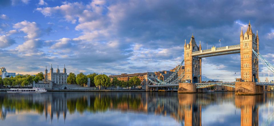 London: Westminster to Tower Bridge River Thames Cruise - Common questions