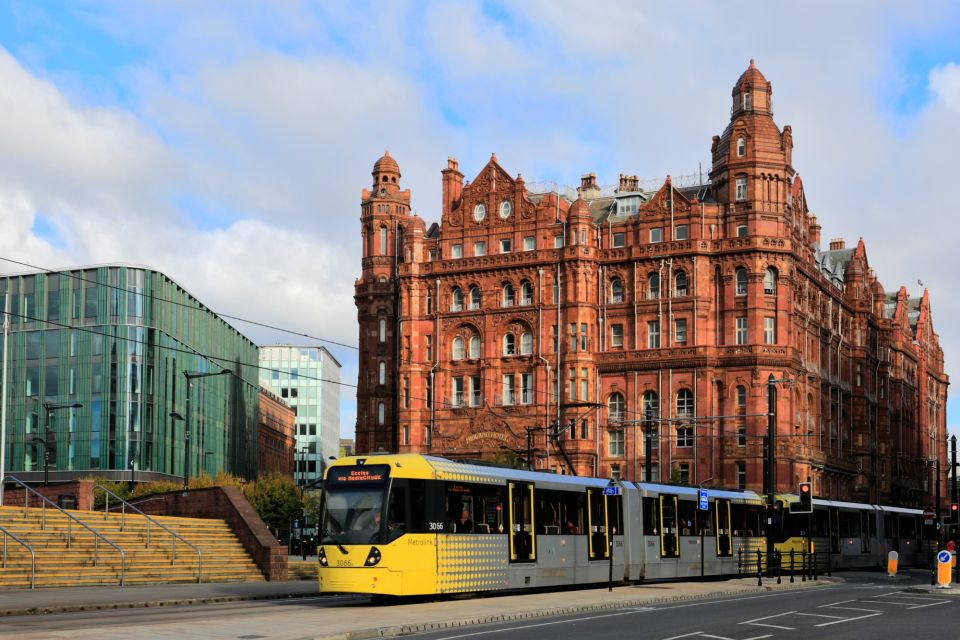 Manchester: First Discovery Walk and Reading Walking Tour - Directions