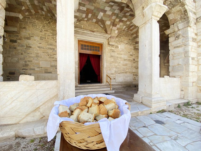 Paros: Old Town Self-Guided Game & Tour - Features of Narratologies App