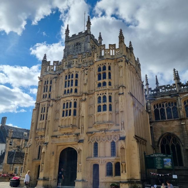 Cirencester's Hidden History: A Self-Guided Audio Tour - Common questions