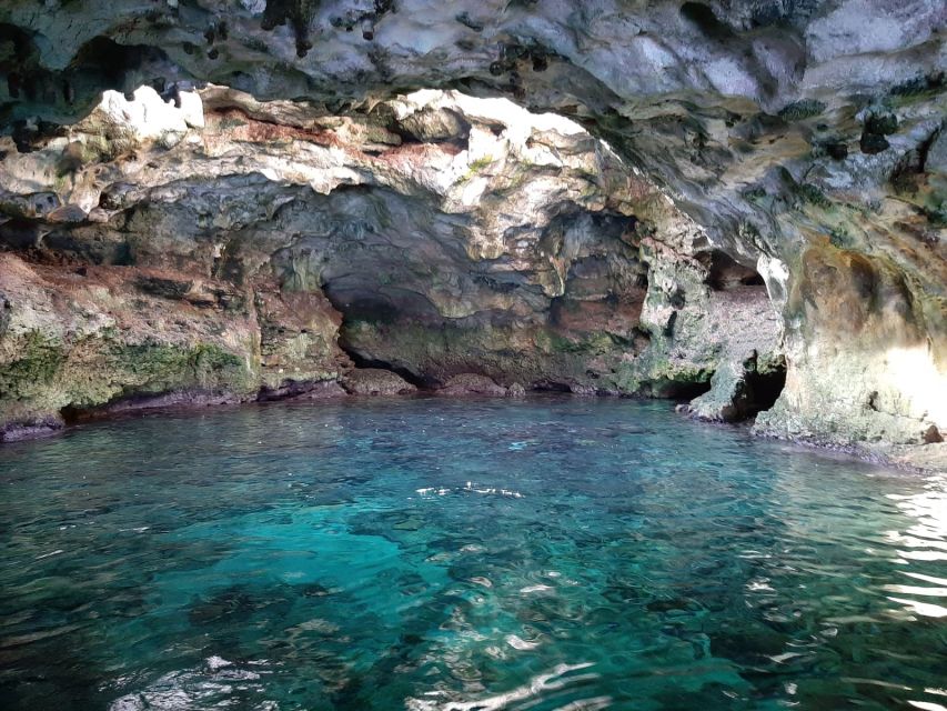 Polignano a Mare: Boat Tour With Prosecco and Snacks - Language Options