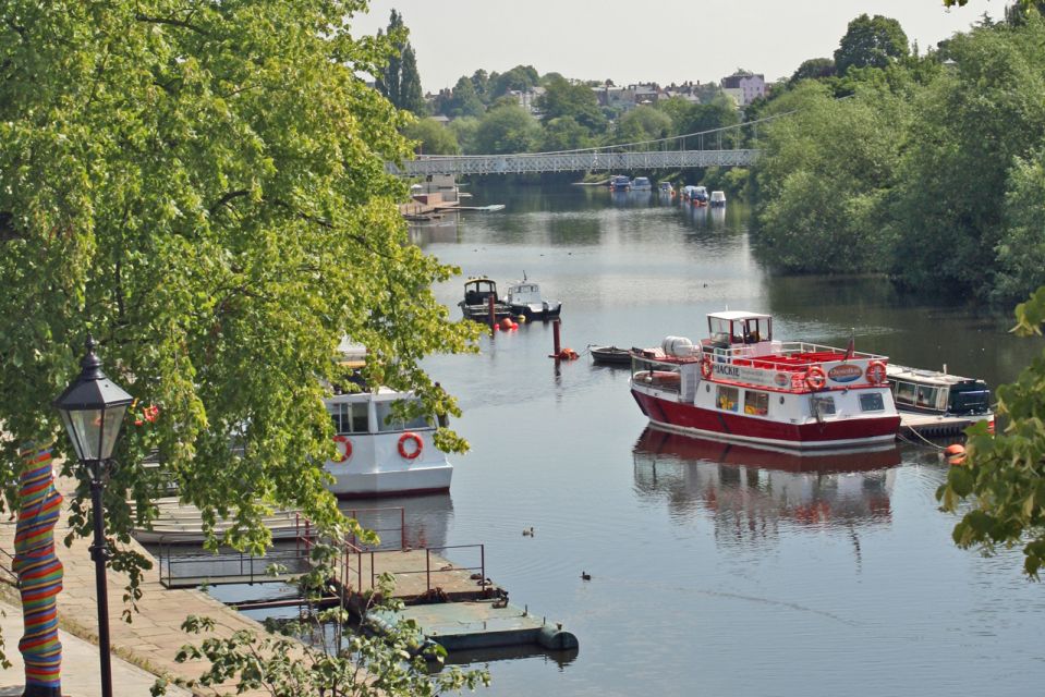 Chester: Quirky Self-Guided Smartphone Heritage Walks - Key Points