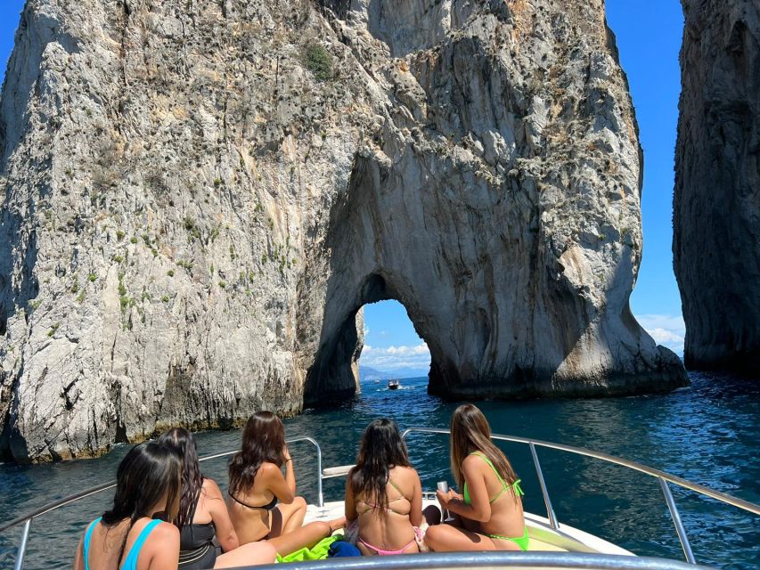 From Amalfi and Praiano: All-Inclusive Capri Boat Tour - Key Points