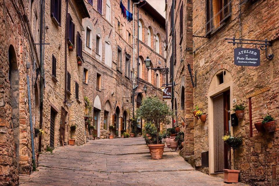 From Florence: PRIVATE Tour of San Gimignano and Volterra - Key Points