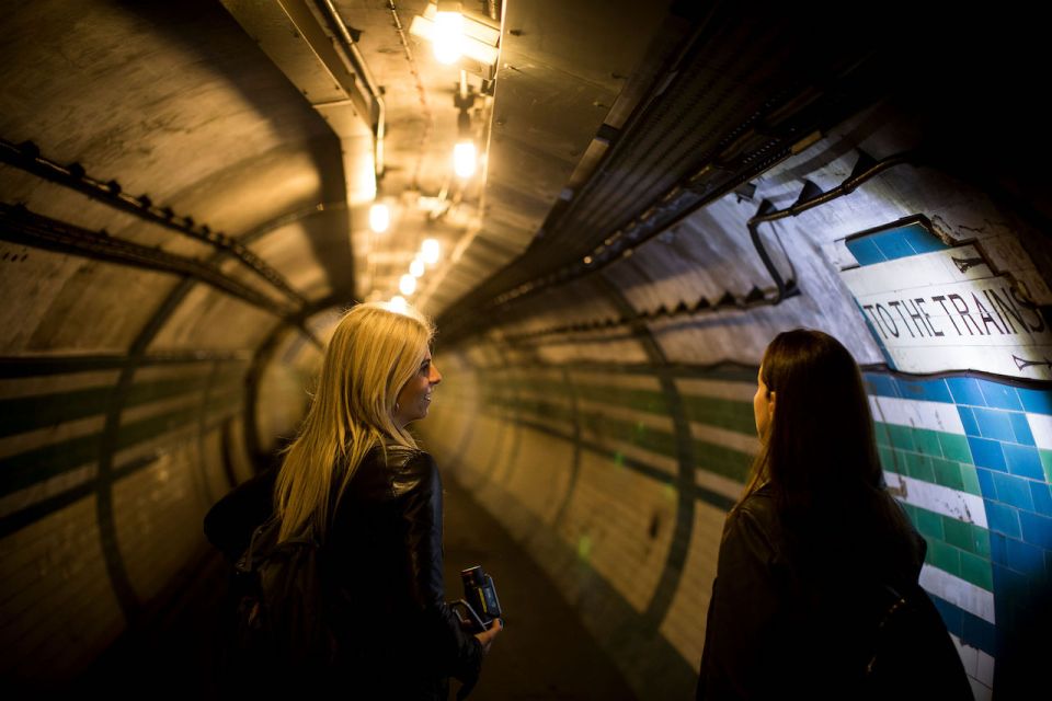 Hidden Tube Tour - Piccadilly Circus: The Heart of London - Key Points