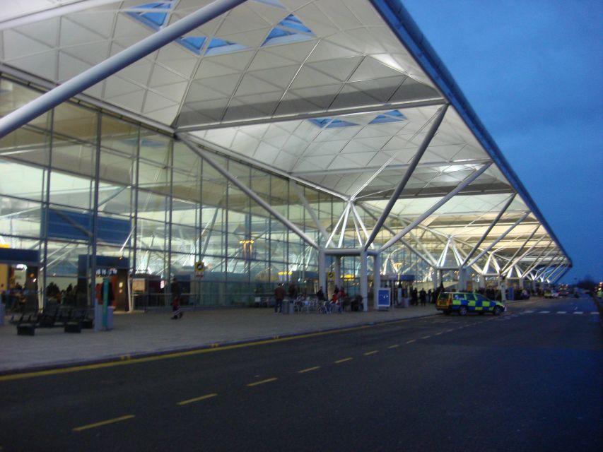 Stansted Airport From/To Central London - Private Transfer - Key Points