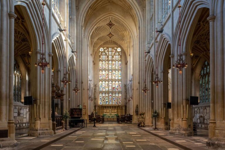 Bath: Bath Abbey Entry Ticket and Guided Tower Tour