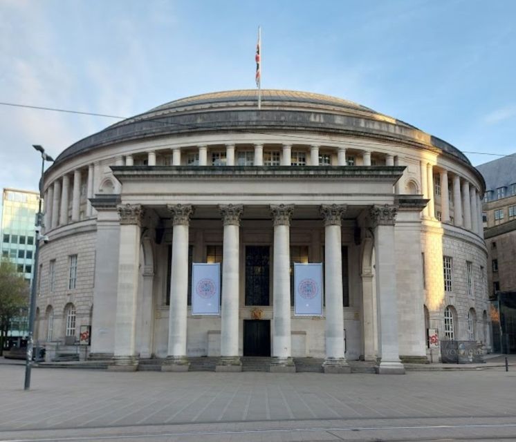 Englands First Industrial City: A Self-Guided Audio Tour