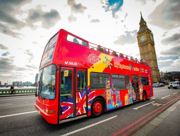 London: Harry Potter Walking Tour & Hop-on Hop-off Bus Tour