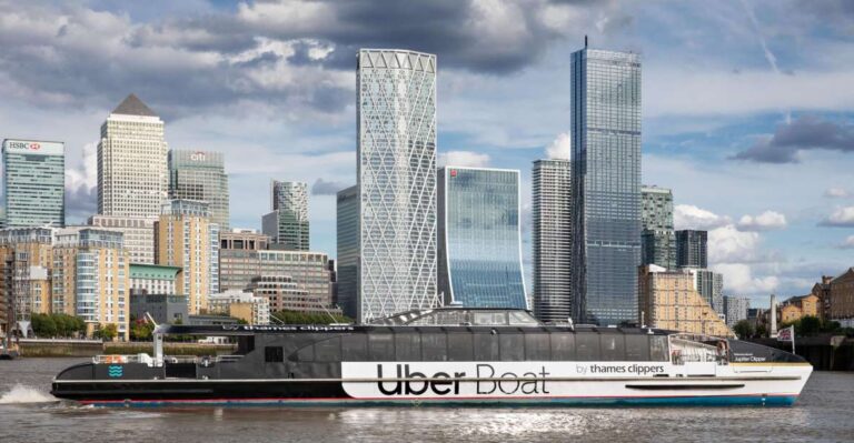 London: Uber Boat by Thames Clippers Hop-On Hop-Off Pass