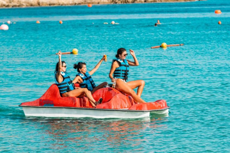 Mykonos: Paddle Boat Experience