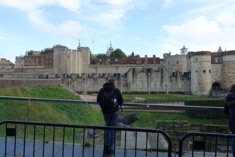 The Remains of Roman London Self-Guided Walking Audio Tour