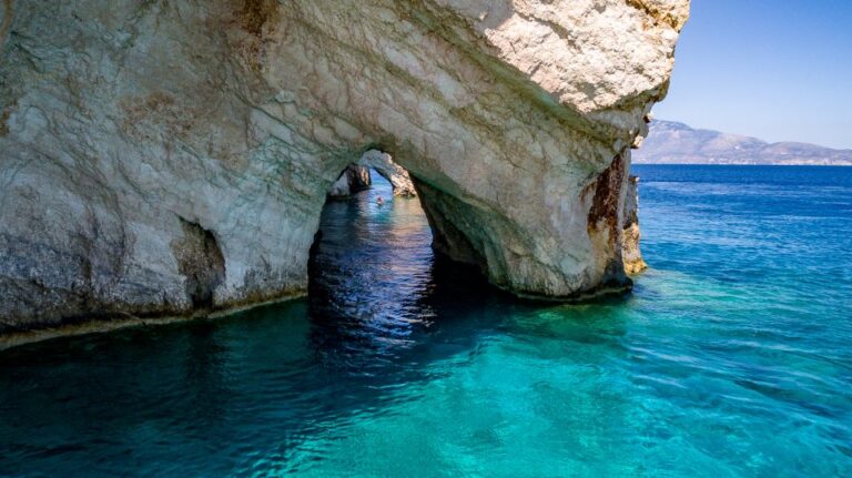 Zakynthos: Boat Cruise to Navagio Shipwreck Beach