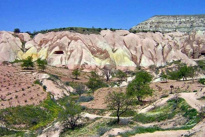 Full-Day Red Tour of Cappadocia With Lunch - Itinerary Highlights