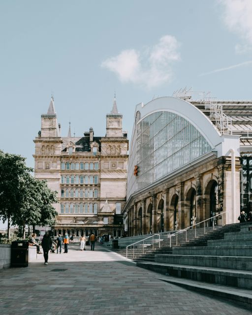 Liverpool: Evolution of an Icon - A Clue-Guided City Game - Cultural Immersion