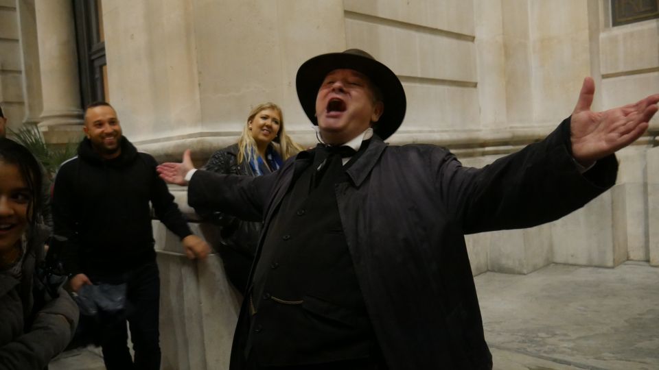 London: 2-Hour Ghost Walking Tour - Experience Highlights