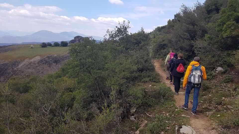 Meteora: Easy Hiking Adventure - Inclusions