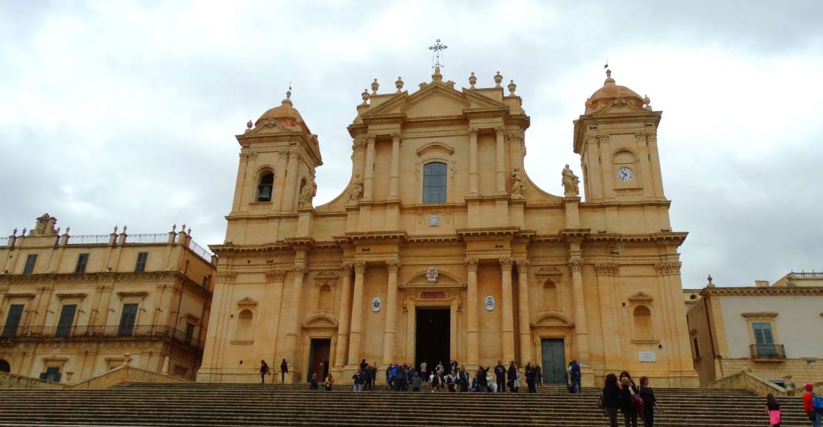 Noto: Sicilian Baroque Architecture Guided Walking Tour - Activity Description