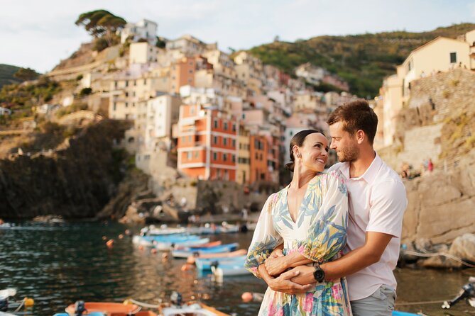 Portraits With a Cinque Terre Photographer - Meeting Point and Start Time