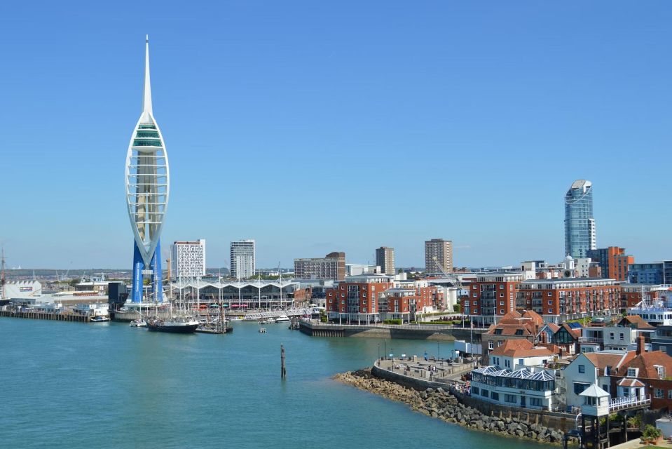 Portsmouth: Fun Puzzle Treasure Hunt to a Pub! - Booking Information