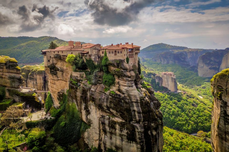 Varlaam Monastery & Meteora: Self-Guided Driving Audio Tour - Highlights