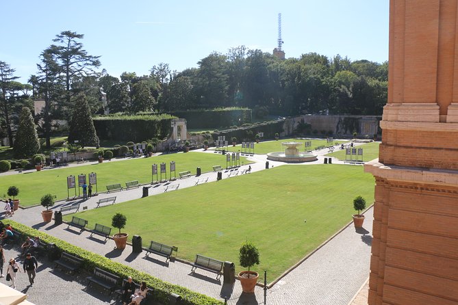 Early Private Tour at Vatican for Families - Dress Code Reminder