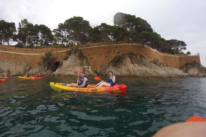 Kayak and Snorkel Tour of the Route of the Caves  - Figueres - Beaches and Caves