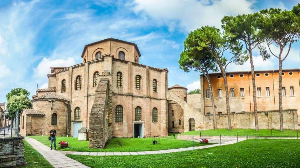 Ravenna: City Highlights Guided Walking Tour - Live Tour Guide Options