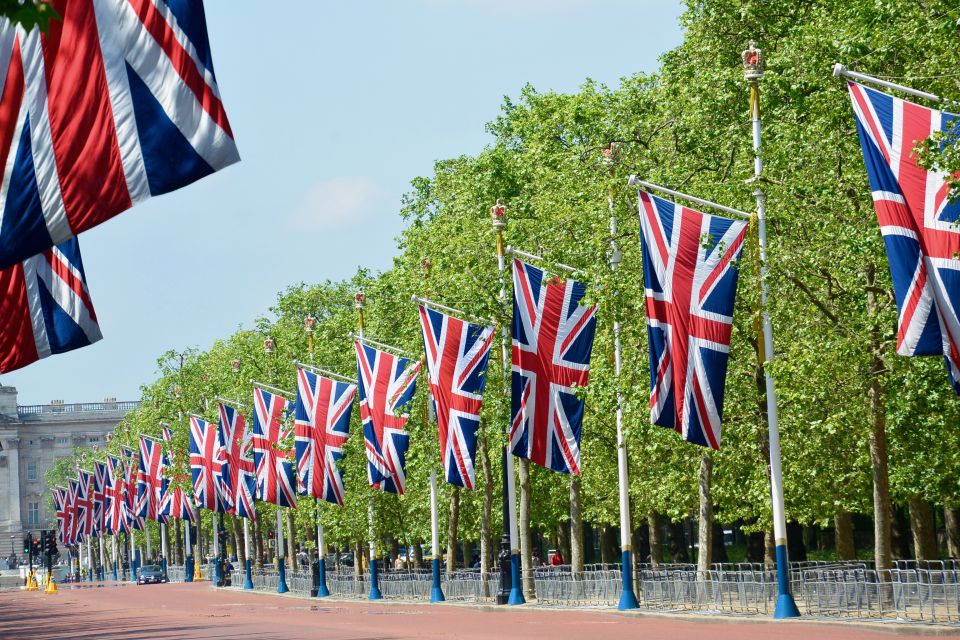 London: German-Speaking Guided Tour of Westminster - Meeting Point