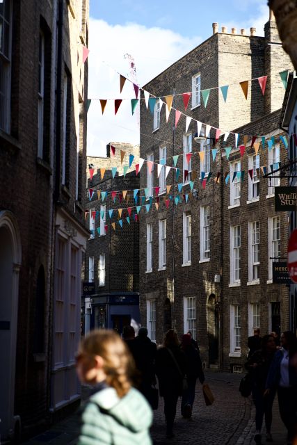 Cambridge: Untangle Cryptic Directions | Clue-Guided Tour - Tour Requirements