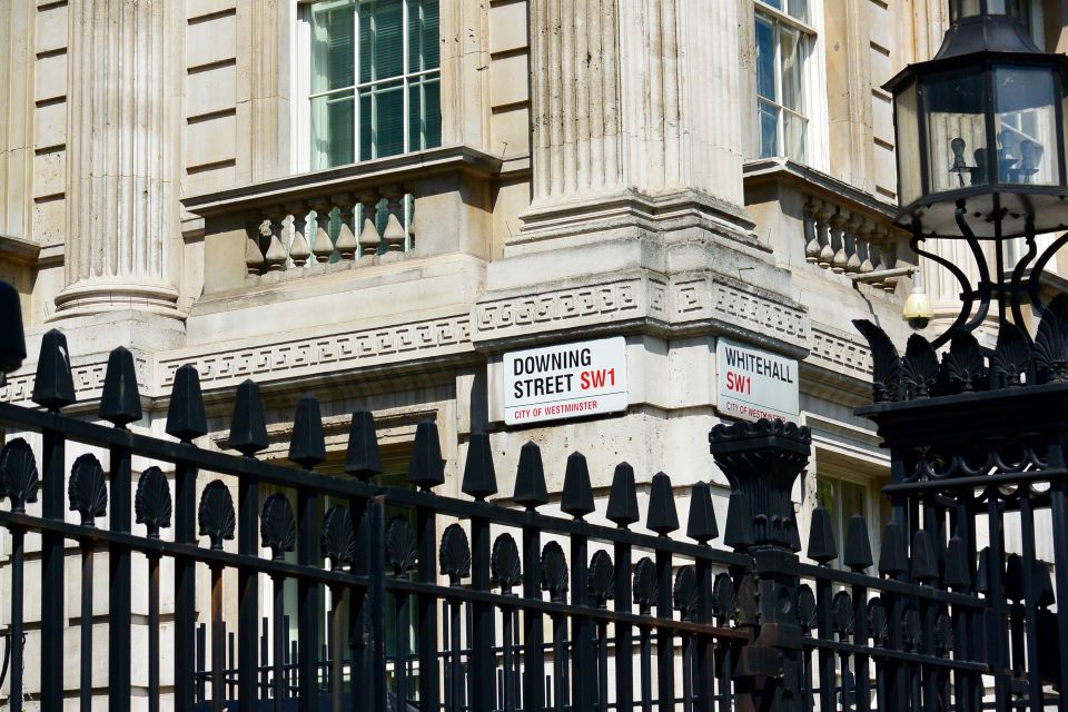 London: German-Speaking Guided Tour of Westminster - Directions