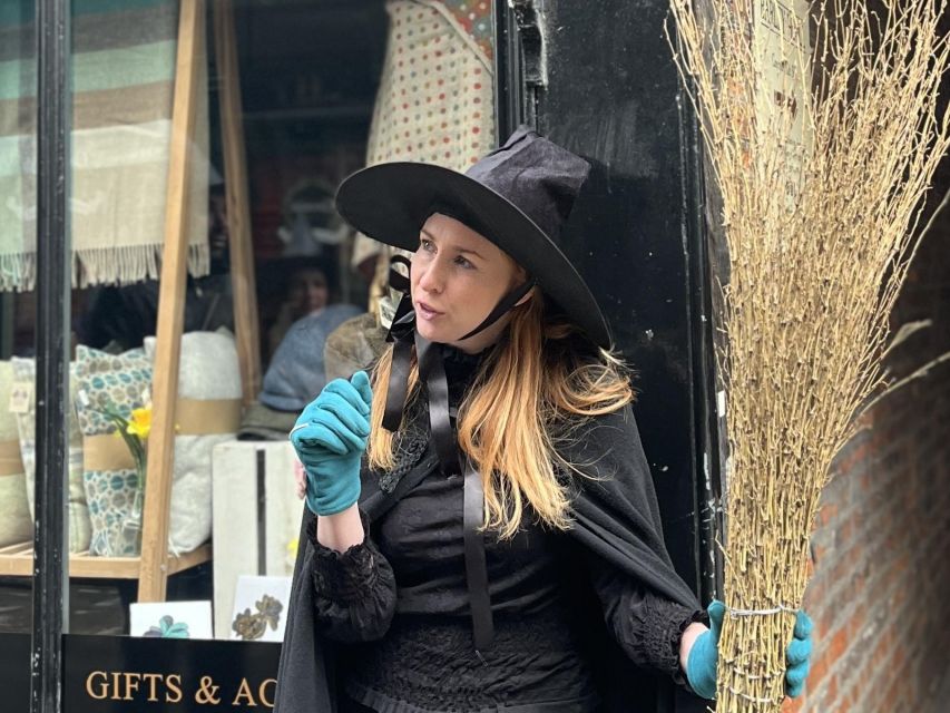 York: Witches and History Old Town Walking Tour - Customer Reviews