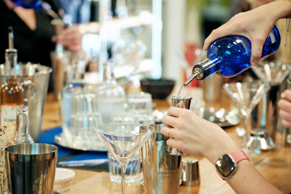 Bristol: 6 Oclock Gin Cocktail Masterclass, Thornbury - Additional Information