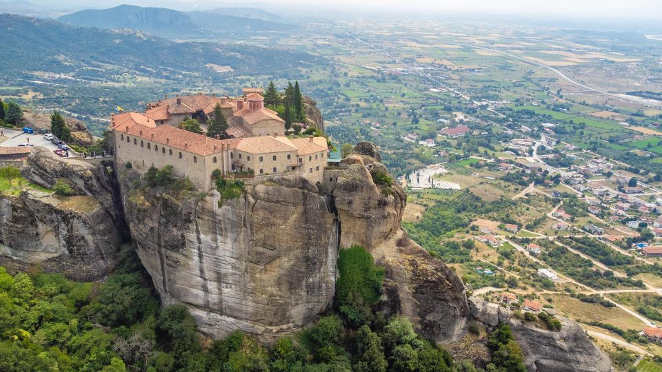 From Thessaloniki: Byzantine Walks Meteora Monasteries - Background