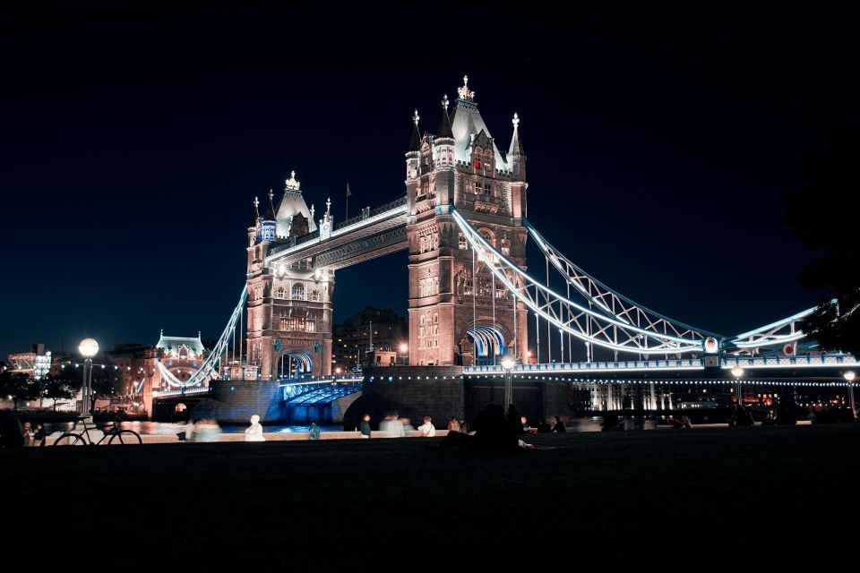 London : Digital Audio Guide for Tower Bridge - Directions