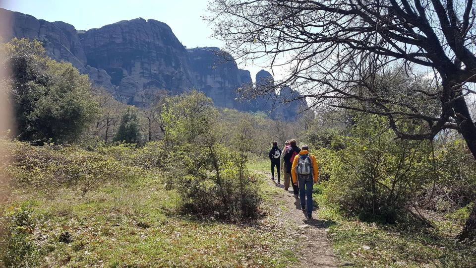 Meteora: Easy Hiking Adventure - Dress Code and Requirements