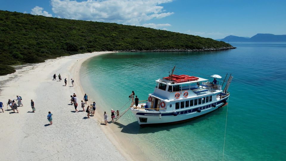 Nydri: Island Hopping Boat Cruise With Beach BBQ - Meeting Point Information